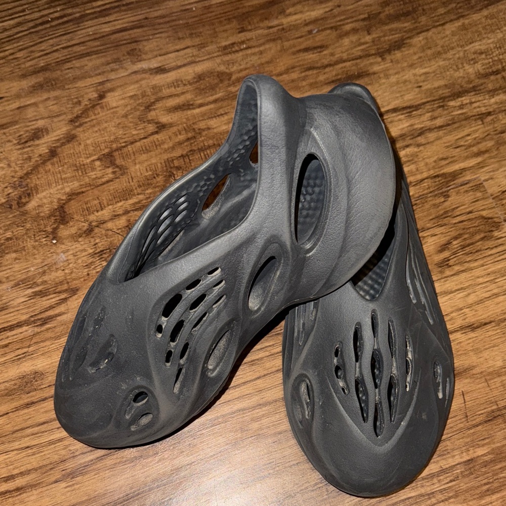 Yeezy Black Foam Runners